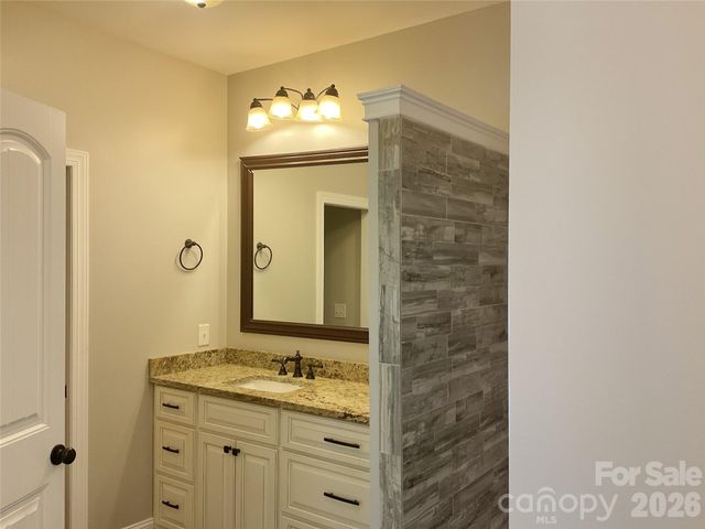 135 Blossom Hill Road, Lincolnton, NC 28092