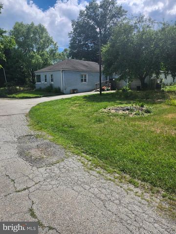 950 ST DAVIDS LN, Norristown, PA 19403