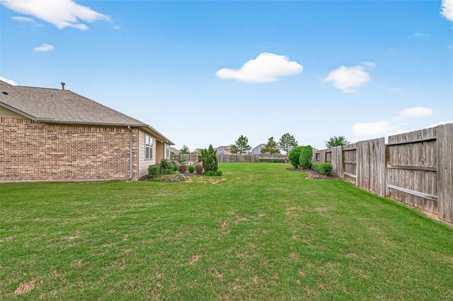 26102 Lazywaters Drive, Richmond, TX 77406