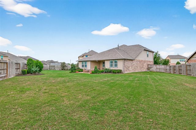 26102 Lazywaters Drive, Richmond, TX 77406