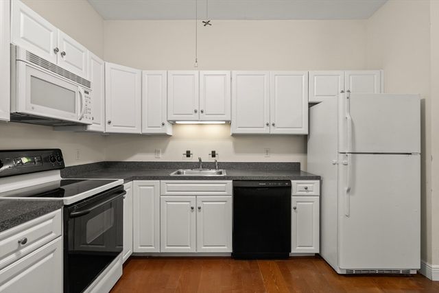 7 Main Street 102, Brockton, MA 02301