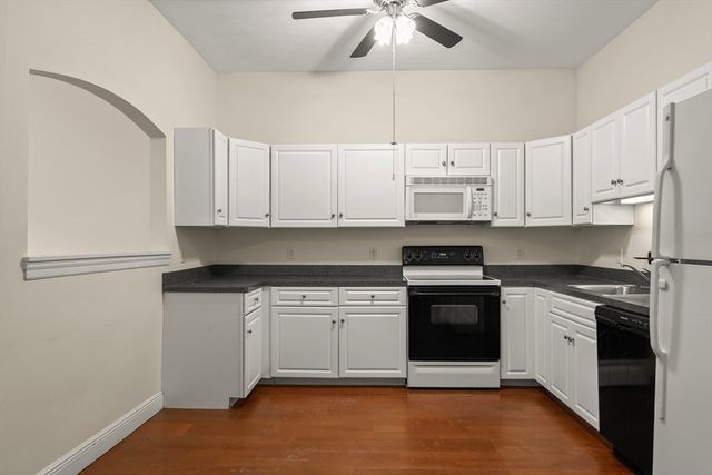 7 Main Street 102, Brockton, MA 02301