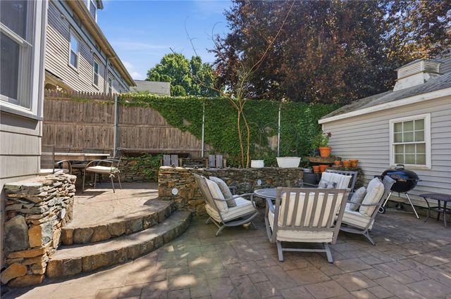 179 Transit Street 2, Providence, RI 02906