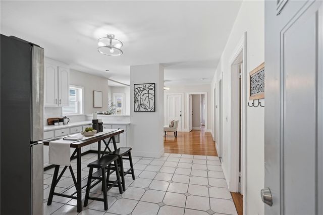 179 Transit Street 2, Providence, RI 02906