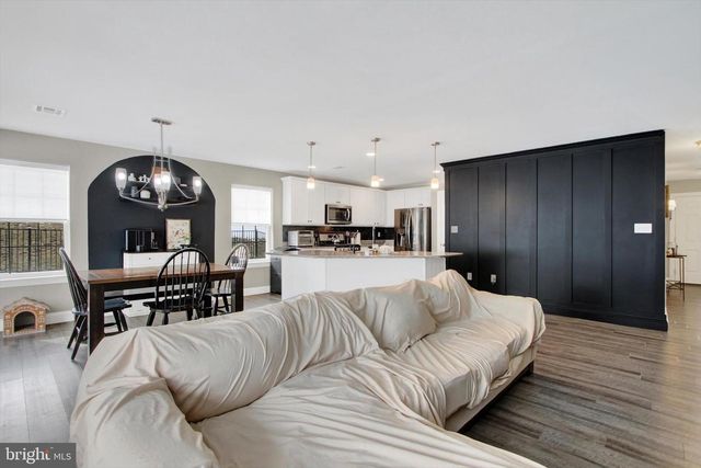 303 NORMANDY LN, Dillsburg, PA 17019