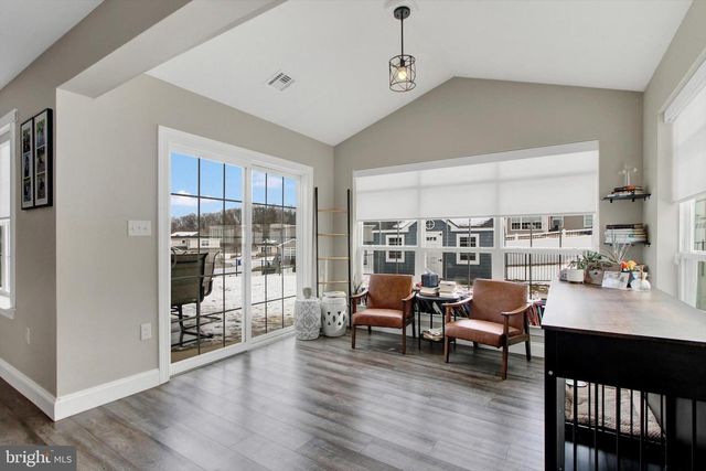 303 NORMANDY LN, Dillsburg, PA 17019