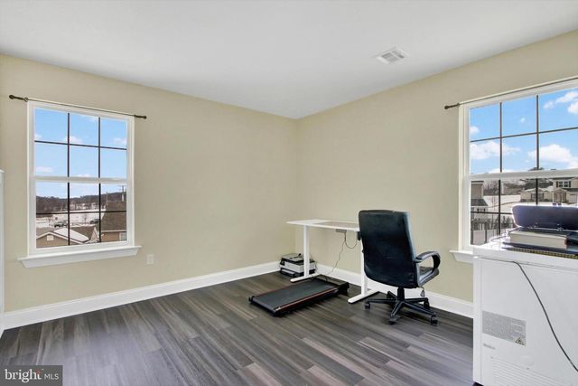 303 NORMANDY LN, Dillsburg, PA 17019