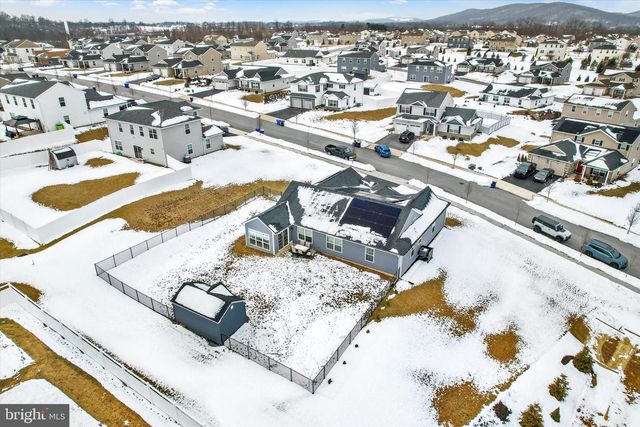 303 NORMANDY LN, Dillsburg, PA 17019