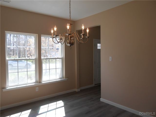 15212 Fairen Ln, South Chesterfield, VA 23834
