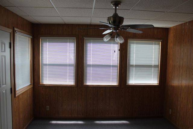 811 Beck Street, Charles City, IA 50616