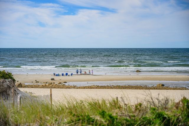 40 Harbor Road, Dennis, MA 02641