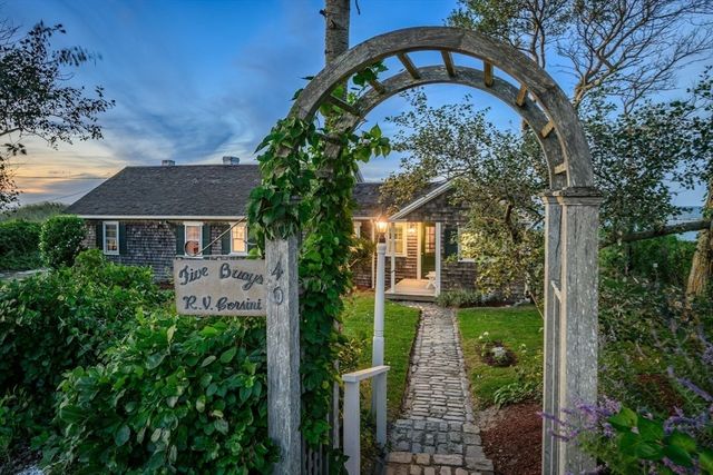 40 Harbor Road, Dennis, MA 02641