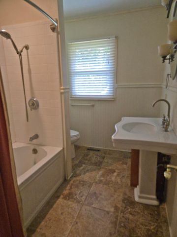 31 Chacoto Drive, Cherokee Village, AR 72529