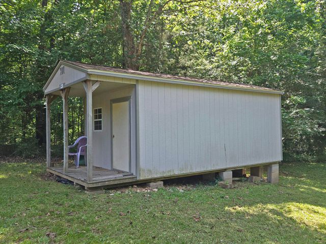 31 Chacoto Drive, Cherokee Village, AR 72529