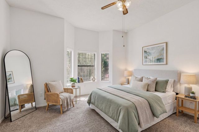 7709 Pinewood Drive NW, Albuquerque, NM 87120