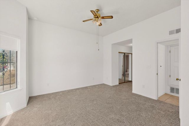 7709 Pinewood Drive NW, Albuquerque, NM 87120