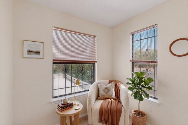 7709 Pinewood Drive NW, Albuquerque, NM 87120