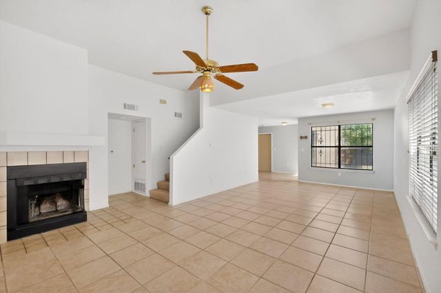 7709 Pinewood Drive NW, Albuquerque, NM 87120