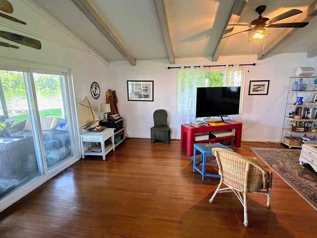 13394 Orchard Island NE, Millersport, OH 43046