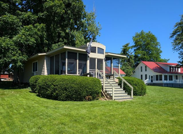 13394 Orchard Island NE, Millersport, OH 43046
