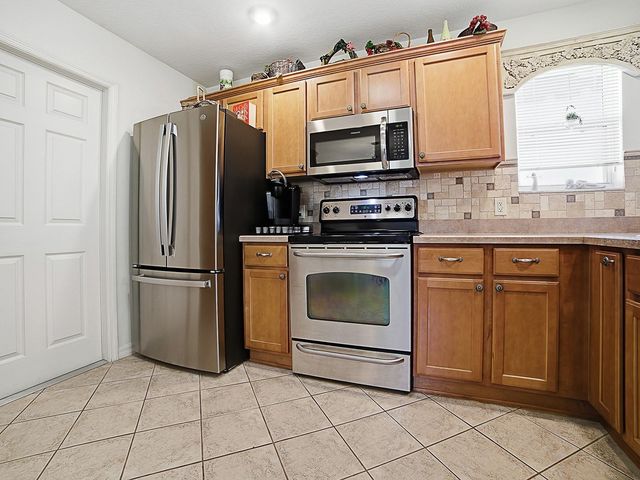 1639 EDISTO LANE, The Villages, FL 32162