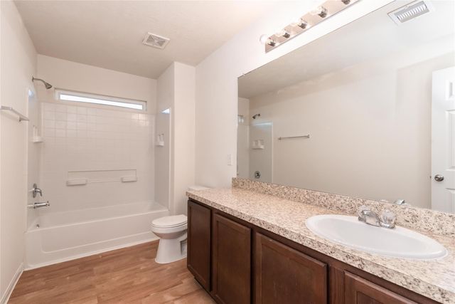 13435 Ella View Lane, Houston, TX 77067