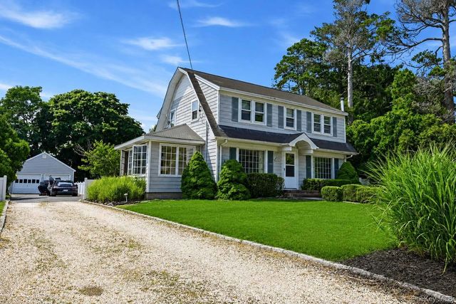 249 Sunset Avenue, Westhampton Beach, NY 11978