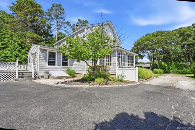249 Sunset Avenue, Westhampton Beach, NY 11978