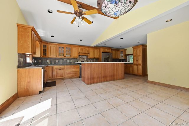 249 Sunset Avenue, Westhampton Beach, NY 11978