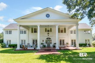 3711 Tuthill Place, Mobile, AL 36608
