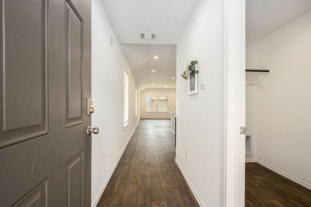 16862 Short Pines Drive, Conroe, TX 77302