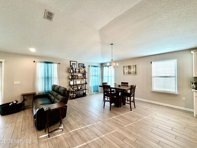 3166 SPOTTED BASS Lane, Jacksonville, FL 32226