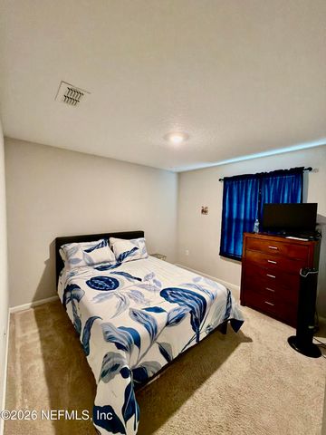 3166 SPOTTED BASS Lane, Jacksonville, FL 32226
