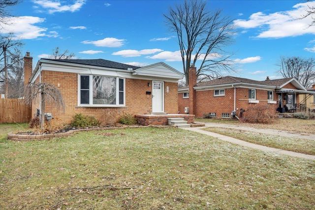 266 Royal Park Lane, Madison Heights, MI 48071