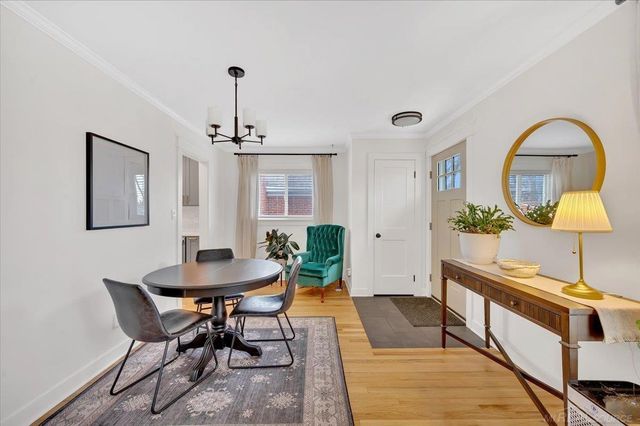 266 Royal Park Lane, Madison Heights, MI 48071