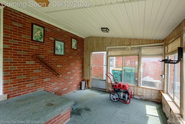 57 W Spencer Street, Van Buren Charter Township, MI 48111