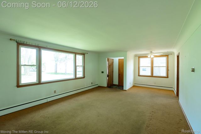 57 W Spencer Street, Van Buren Charter Township, MI 48111