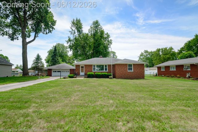 57 W Spencer Street, Van Buren Charter Township, MI 48111