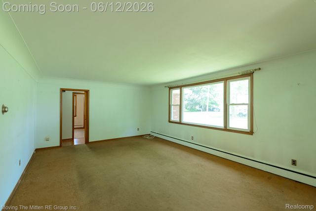 57 W Spencer Street, Van Buren Charter Township, MI 48111