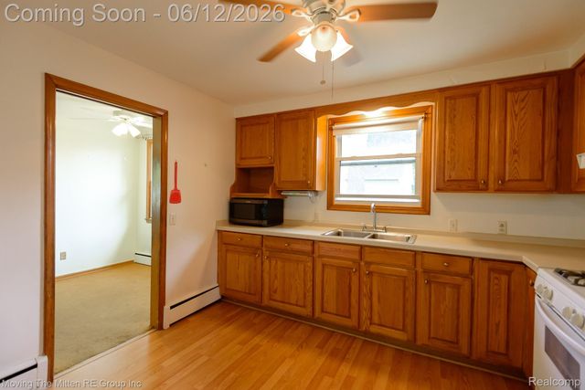57 W Spencer Street, Van Buren Charter Township, MI 48111