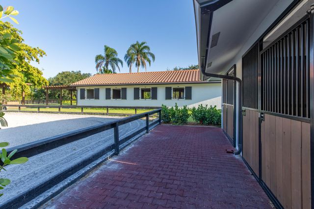 14828 Rolling Rock Place, Wellington, FL 33414