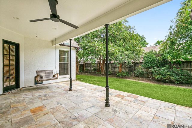 9815 Myrtle Ln, Baton Rouge, LA 70810