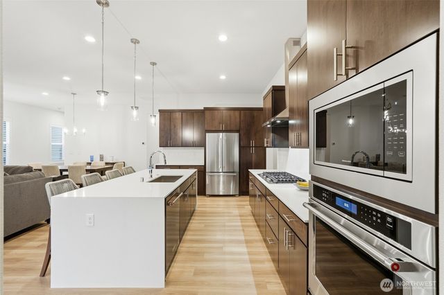 23559 SE Wisteria Street, Black Diamond, WA 98010