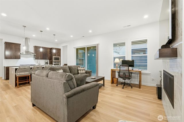 23559 SE Wisteria Street, Black Diamond, WA 98010