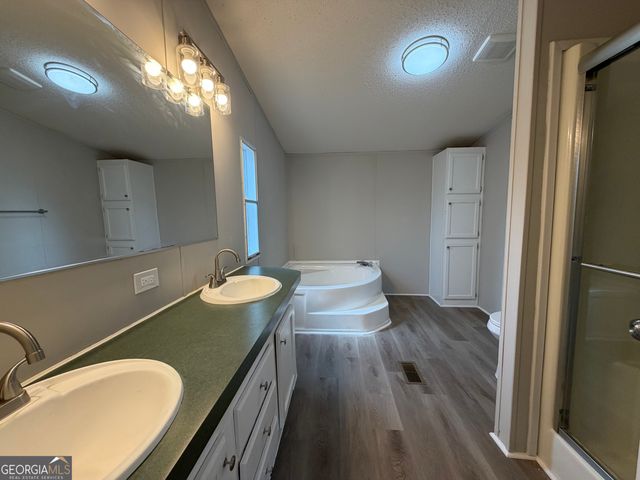 643 Pine Cone Road, Dublin, GA 31021