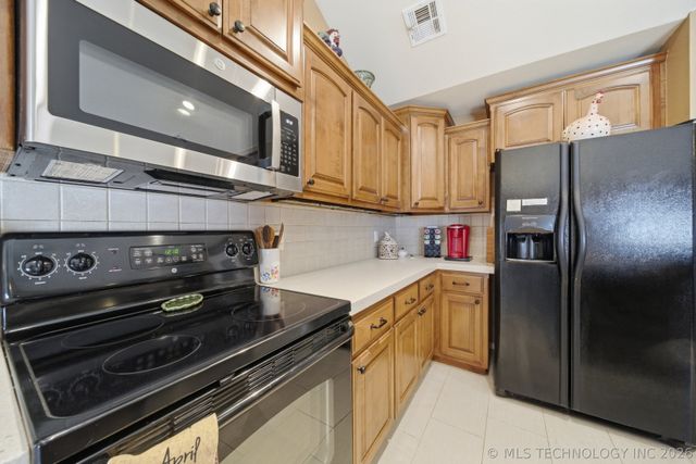 2015 W 4th Place S, Claremore, OK 74017