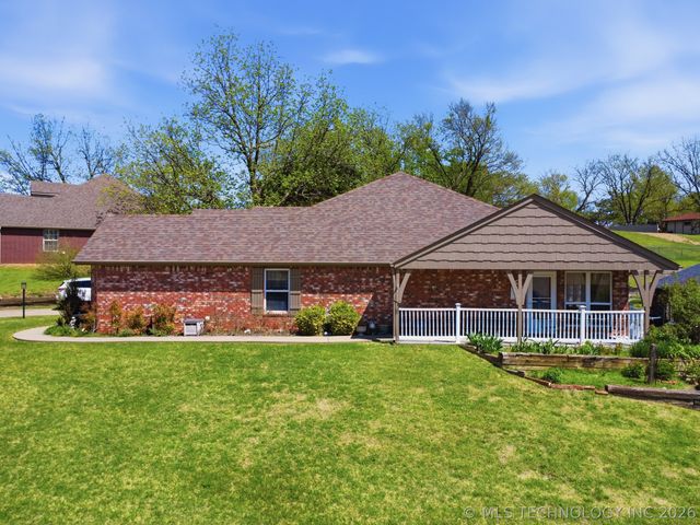 2015 W 4th Place S, Claremore, OK 74017