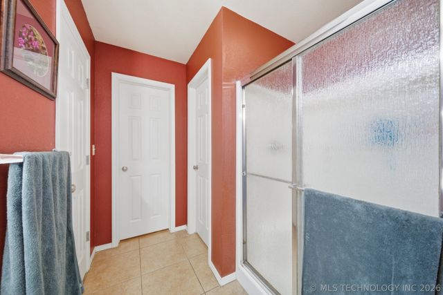 2015 W 4th Place S, Claremore, OK 74017