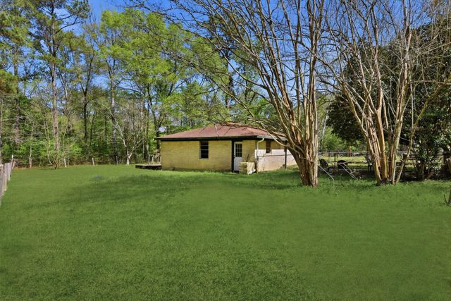 7555 Fm 1725 Road, Cleveland, TX 77328