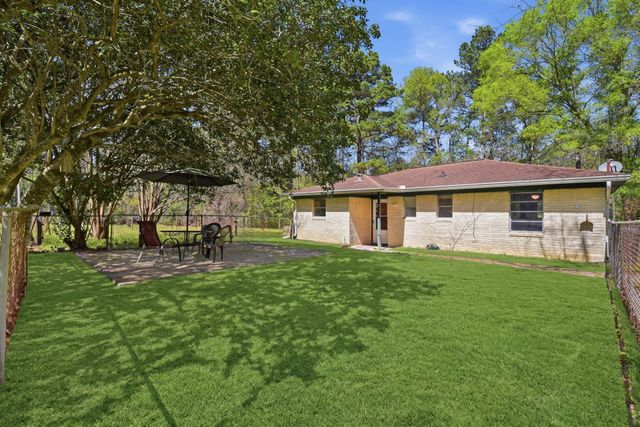 7555 Fm 1725 Road, Cleveland, TX 77328